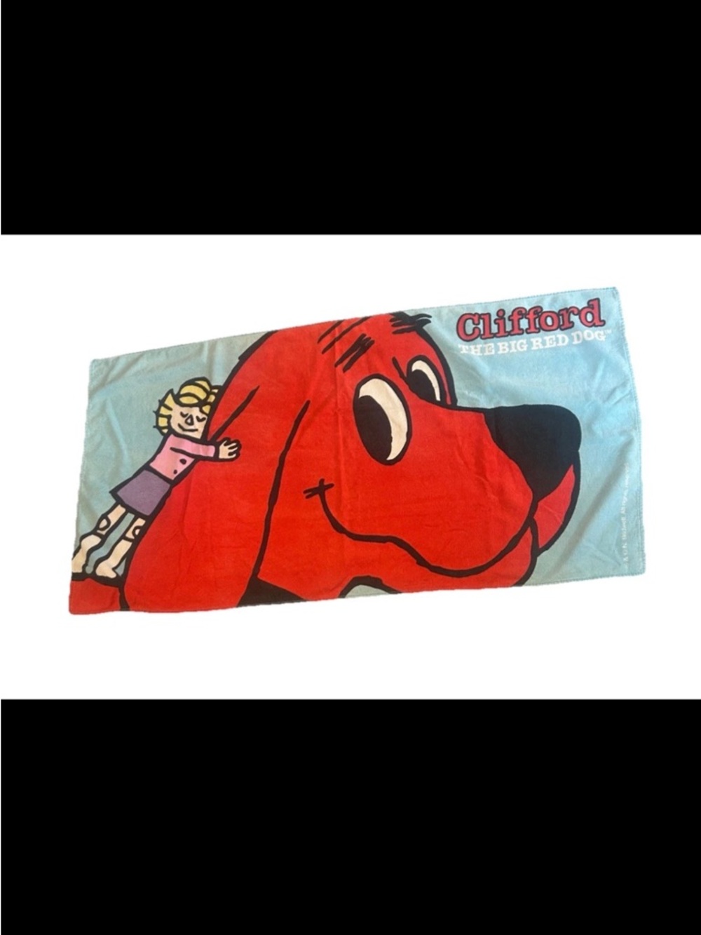 Scholastic Clifford The Big Red Dog Beach Towel - Red, Light Blue, Black